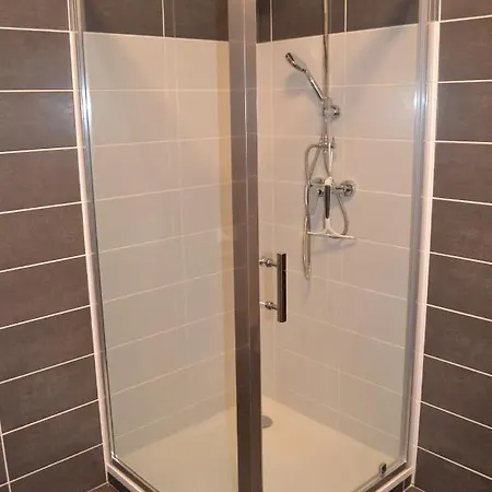 Kvitko Lägenhet Frymburk